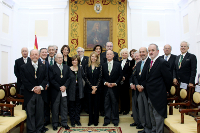 La Prof. María Ángeles Moro ingresa en la Real Academia Nacional de Farmacia